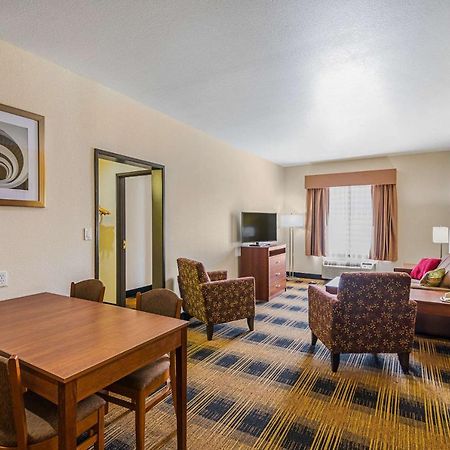 Quality Inn & Suites Lampasas Экстерьер фото