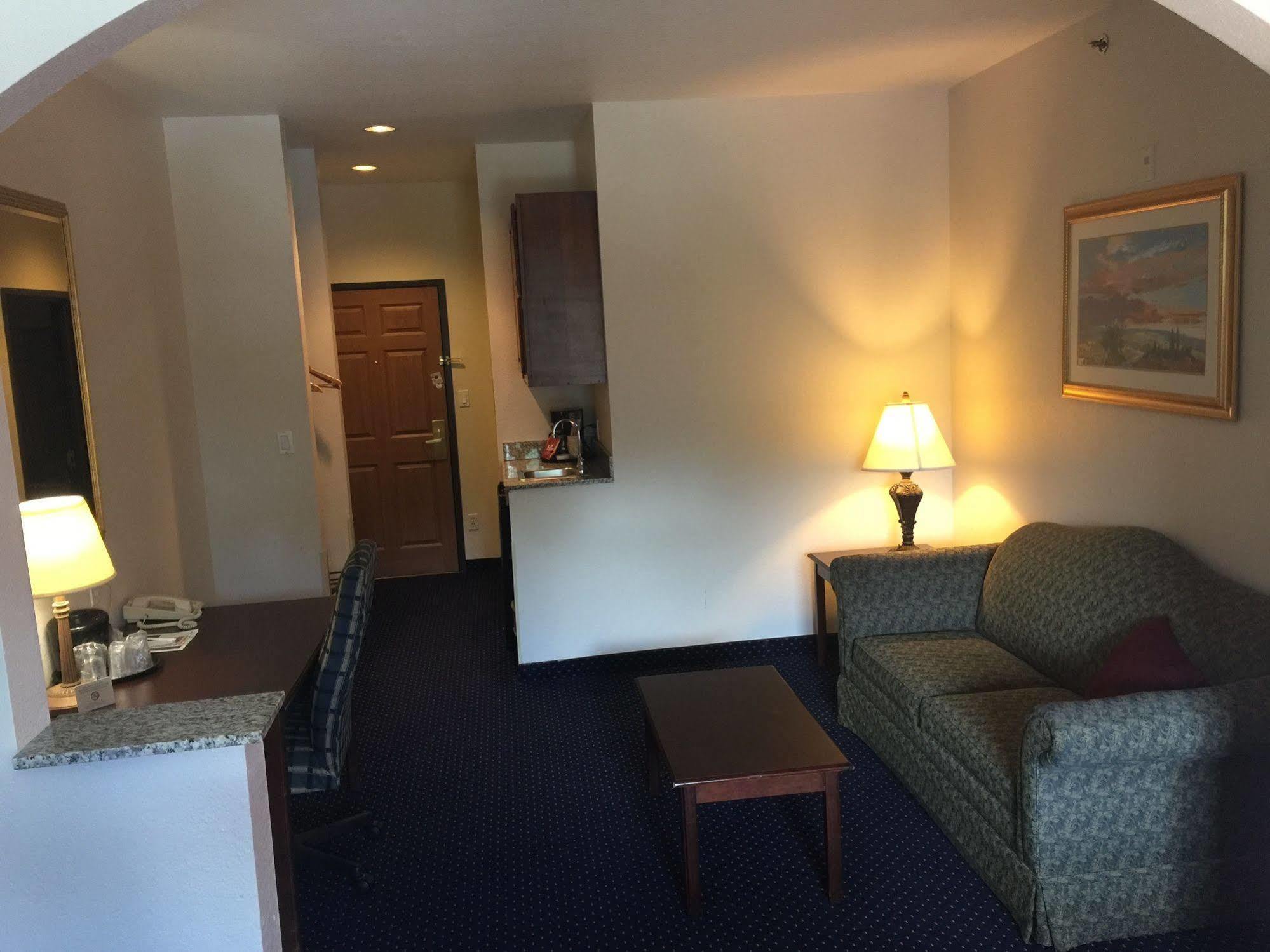 Quality Inn & Suites Lampasas Экстерьер фото