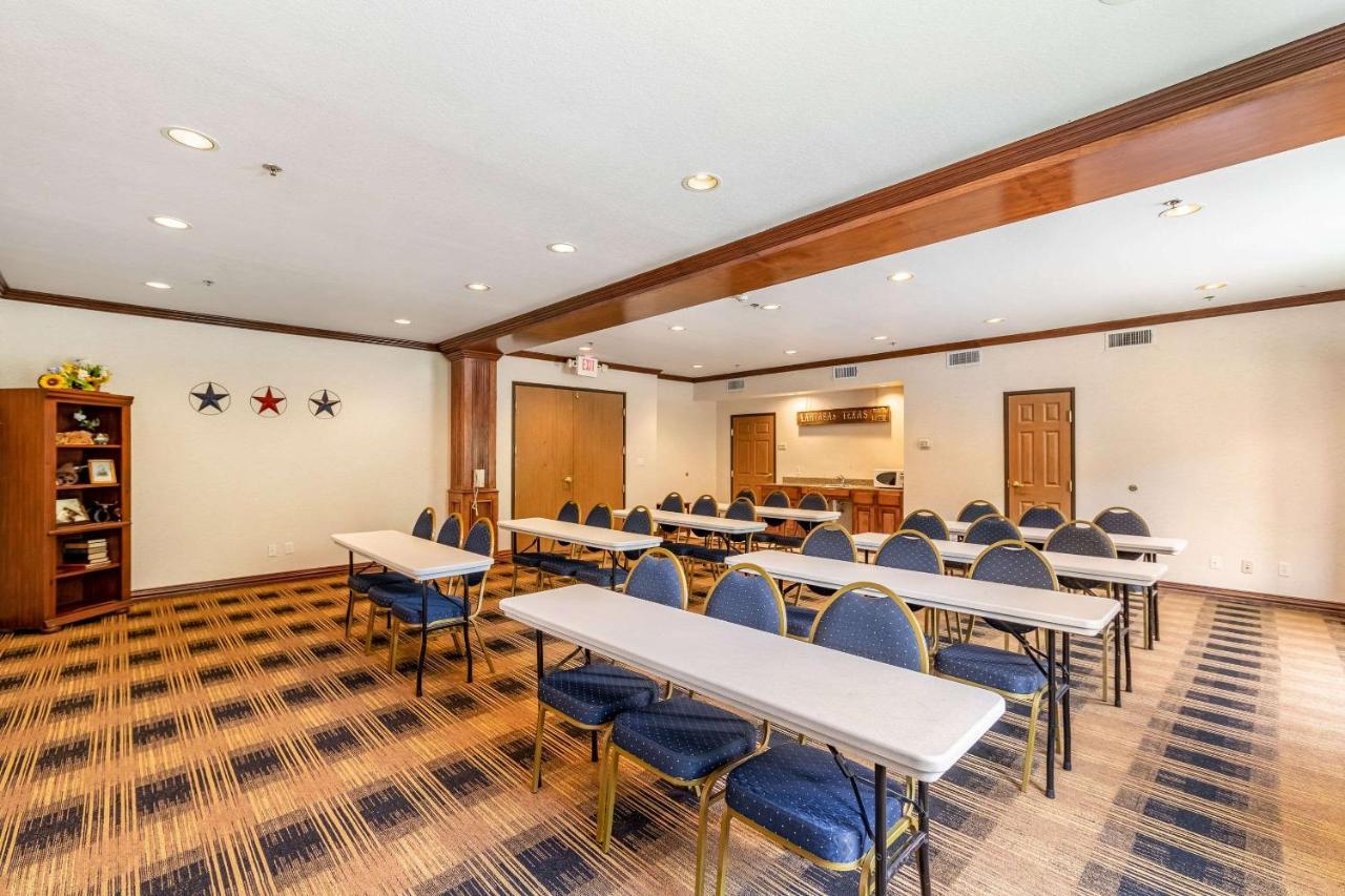 Quality Inn & Suites Lampasas Экстерьер фото