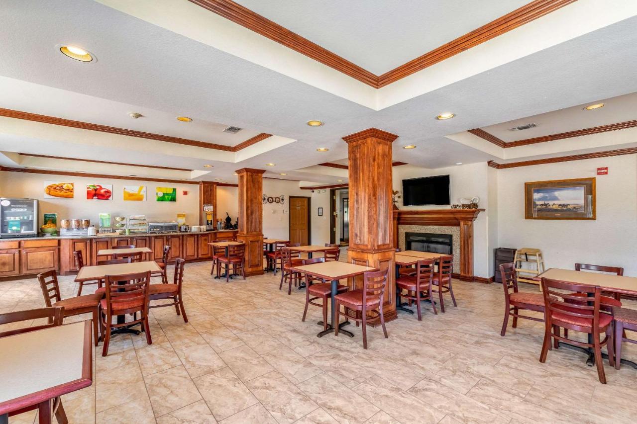 Quality Inn & Suites Lampasas Экстерьер фото
