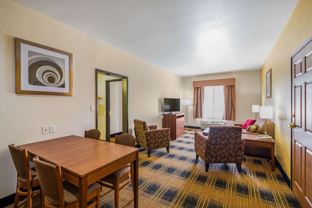 Quality Inn & Suites Lampasas Экстерьер фото