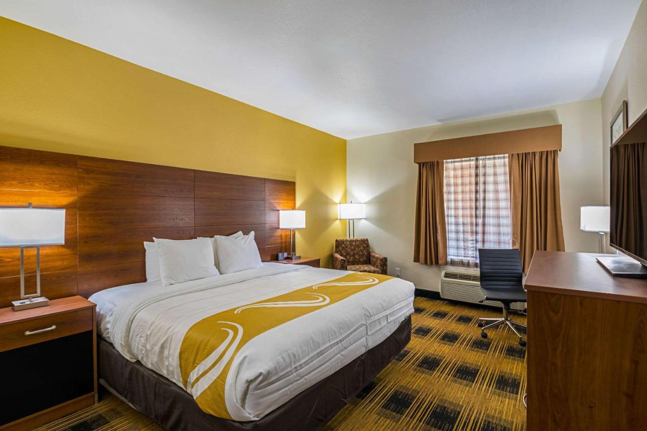 Quality Inn & Suites Lampasas Экстерьер фото